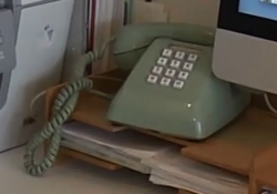 tel_a.png